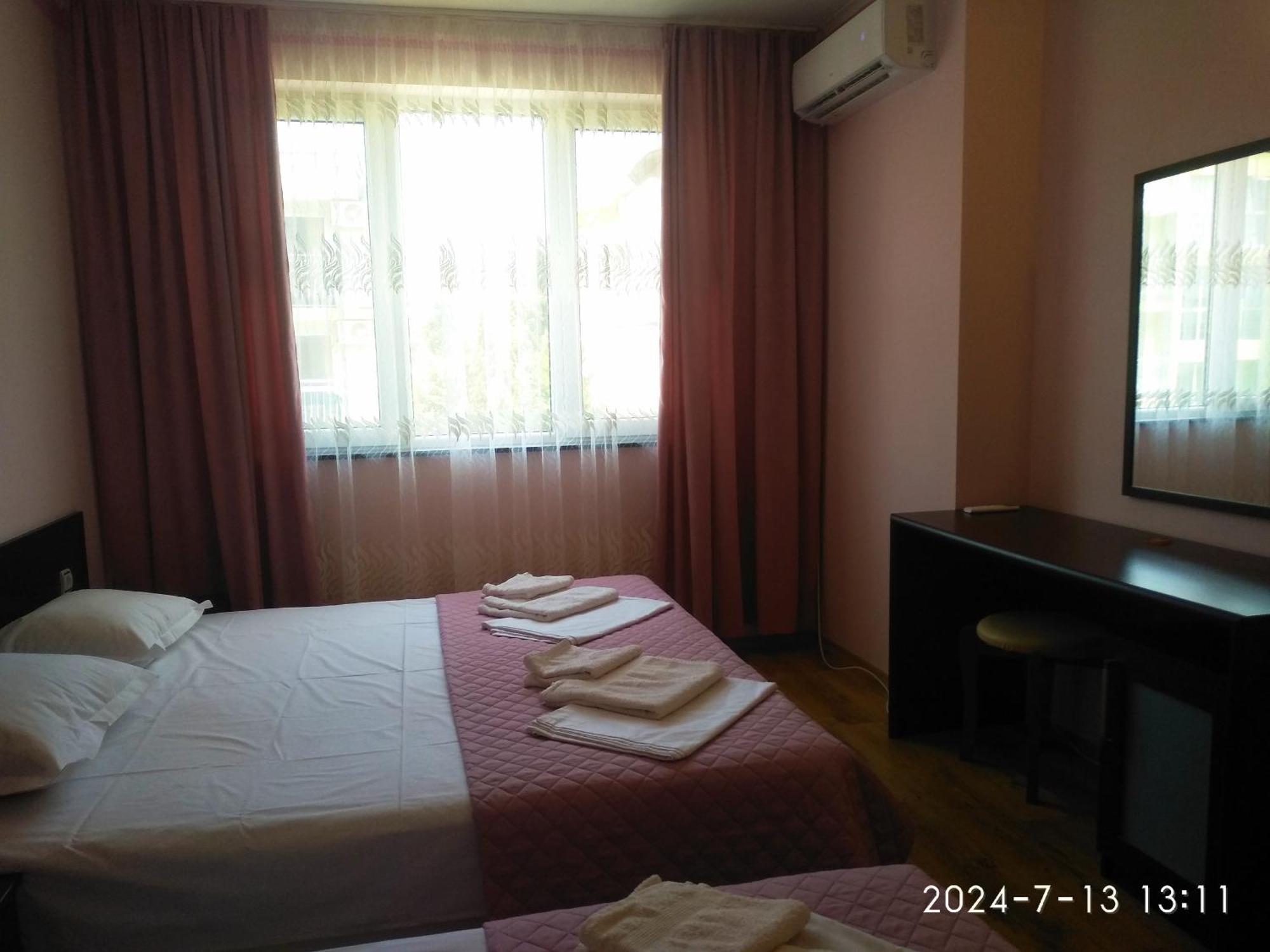 Central Plaza Apartment Sunny Beach Dış mekan fotoğraf